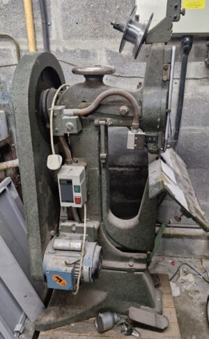 Used 1991 Monotype Boston No 7 Stitcher